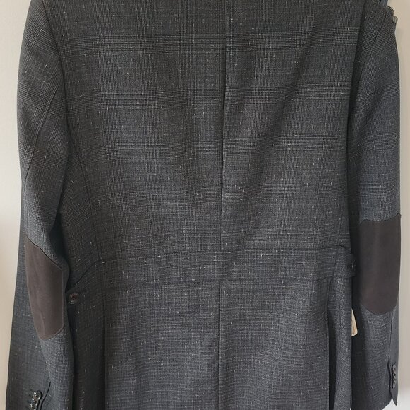 Simon's Hunting Coat - Picture 3 of 4